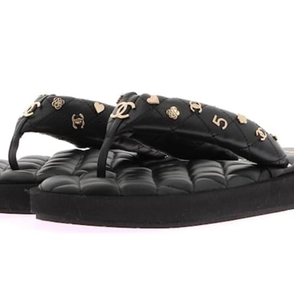 CHANEL Black Quilted Charms Thong Sandals, Size 36.5 - Picture 3 of 6